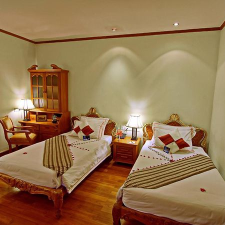 The Hotel By The Red Canal Mandalay Kamer foto