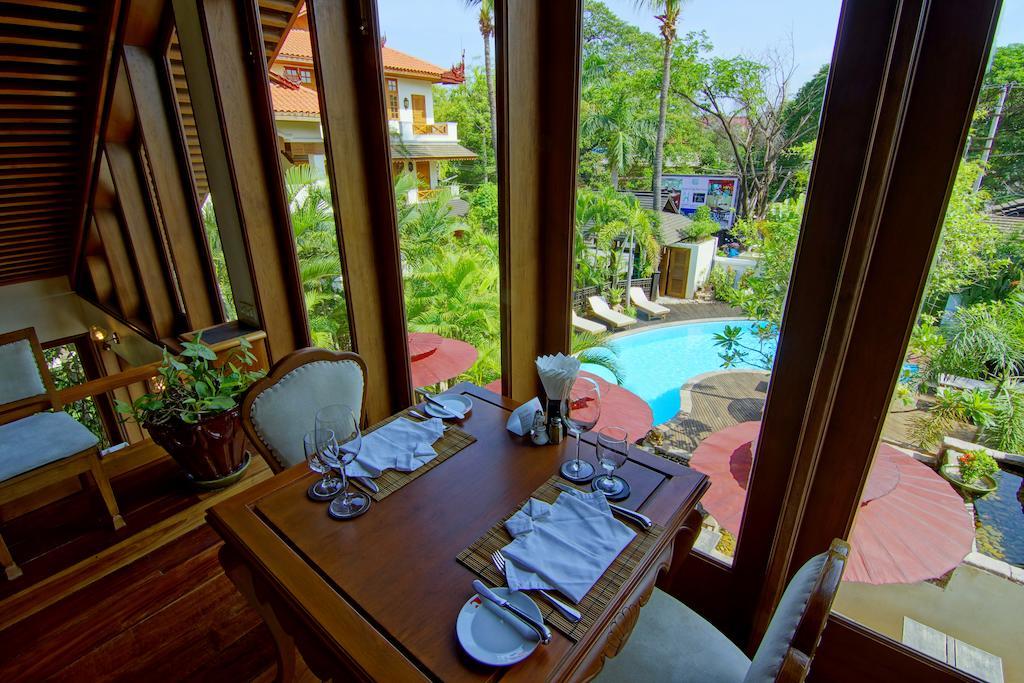 The Hotel By The Red Canal Mandalay Buitenkant foto
