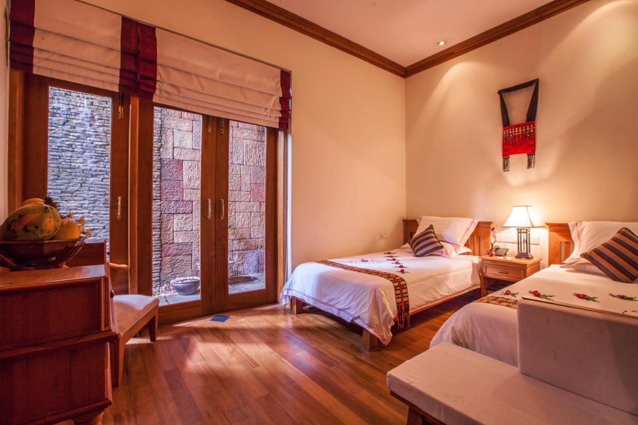 The Hotel By The Red Canal Mandalay Buitenkant foto