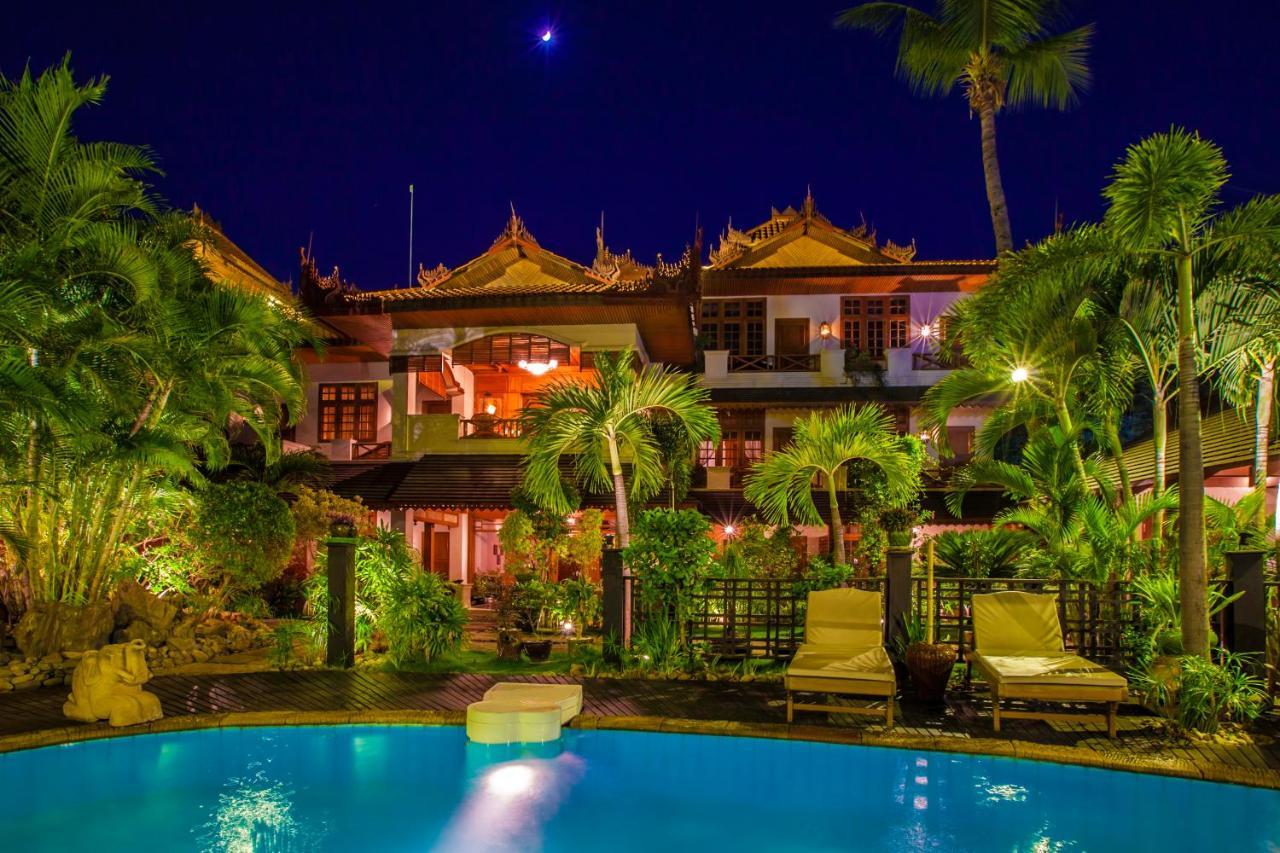 The Hotel By The Red Canal Mandalay Buitenkant foto